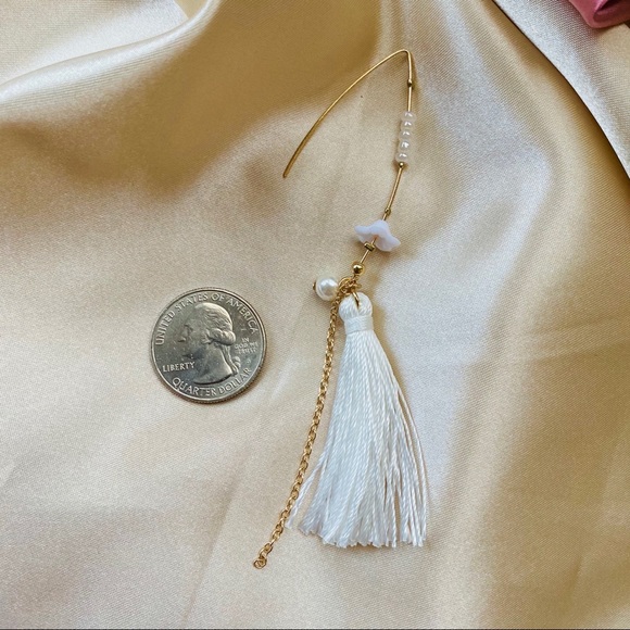 Flower Tassels Hook Wire Earrings - Picture 9 of 11